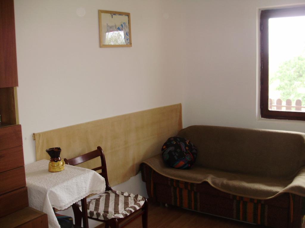 Nyugalomsziget Nyaralohaz Villa Zalaszentlászló Kamer foto