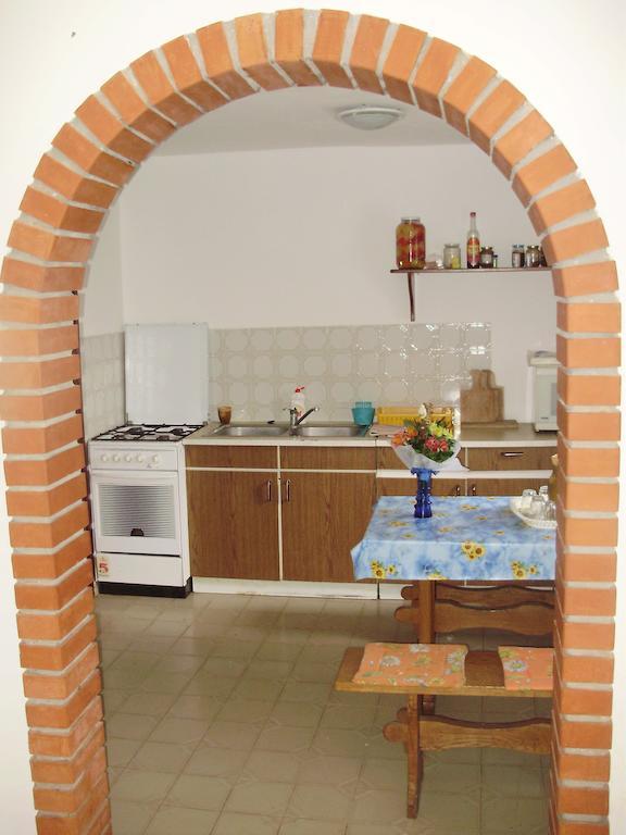 Nyugalomsziget Nyaralohaz Villa Zalaszentlászló Kamer foto